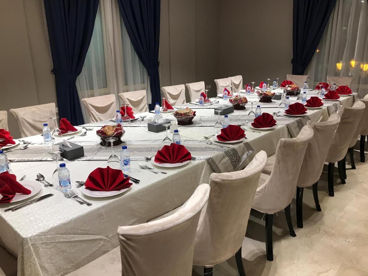 Swiss In Tabuk Hotel Buitenkant foto